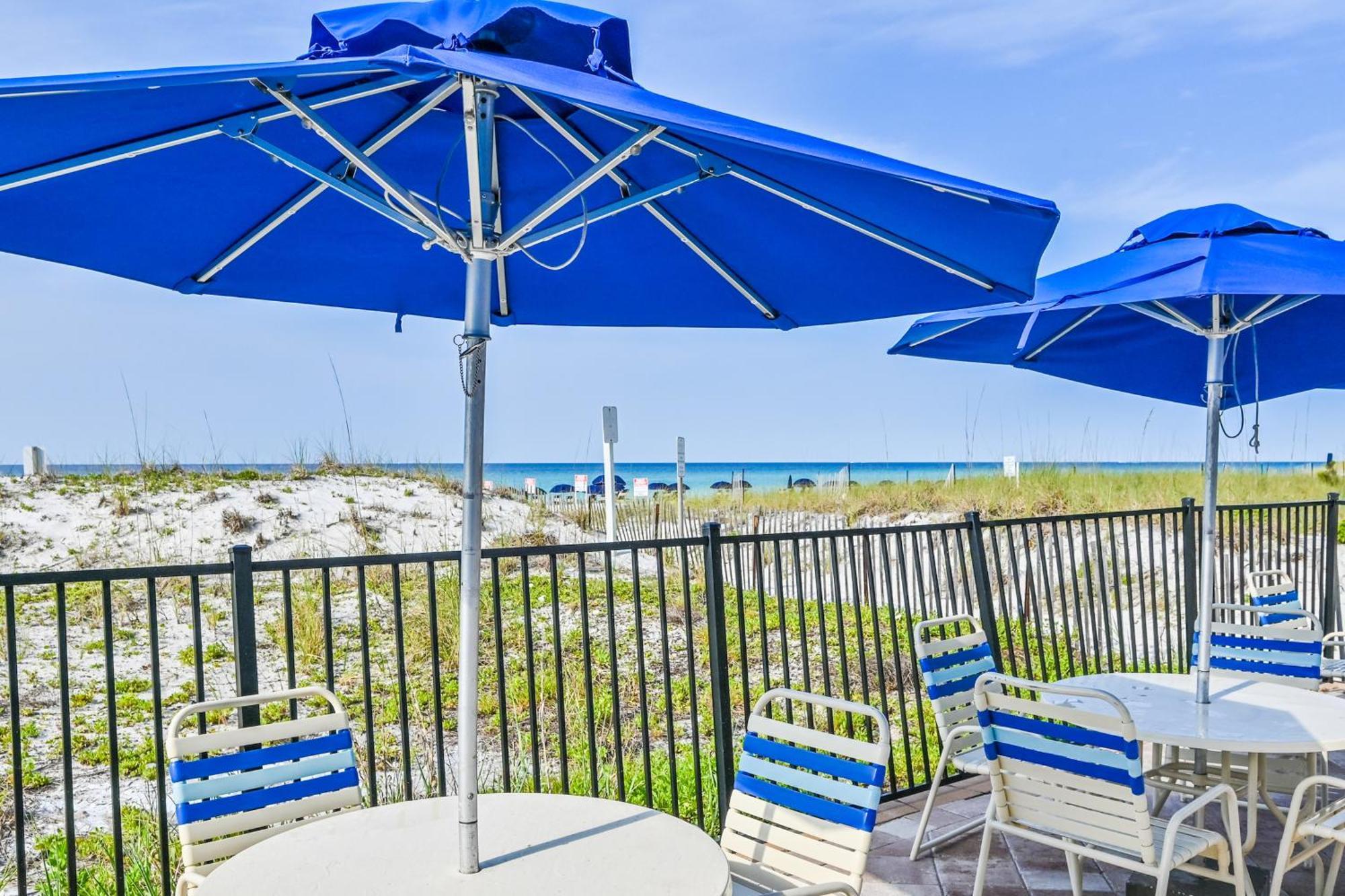 Pelican 1205 Destin